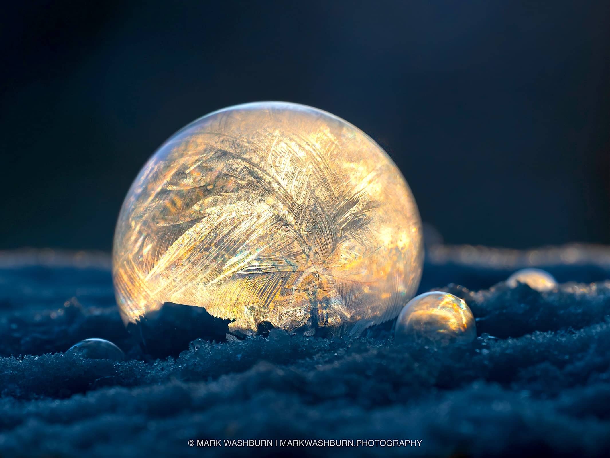 Frozen Bubbles