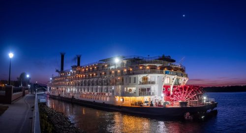 american-queen-early-morning-2