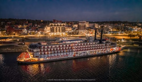 american-queen-early-morning-6