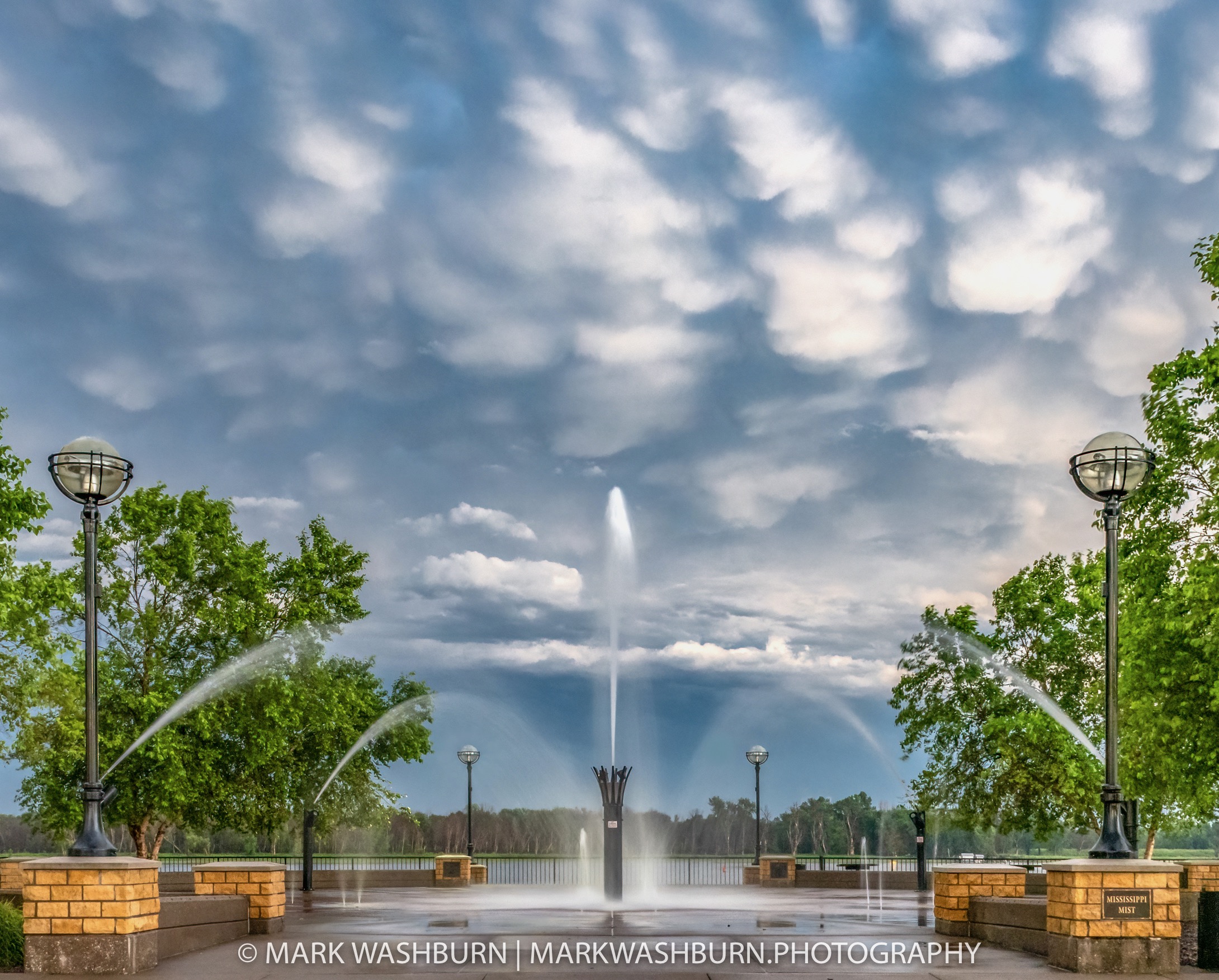 Mississippi mist fountain 4