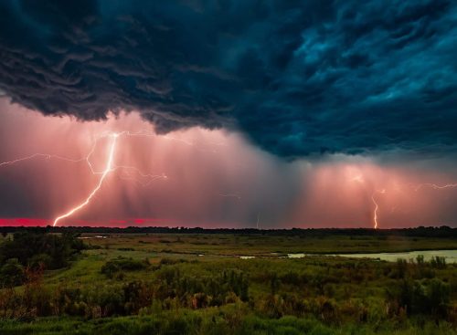lightning-cedar-bottoms